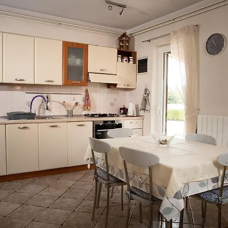 House Ivanka For 5 Persons With Pool Contry Side Of Rovinj *