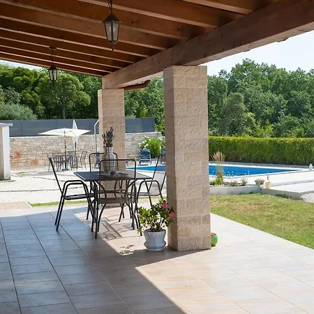House Ivanka For 5 Persons With Pool Contry Side Of Rovinj Rovinjsko Selo