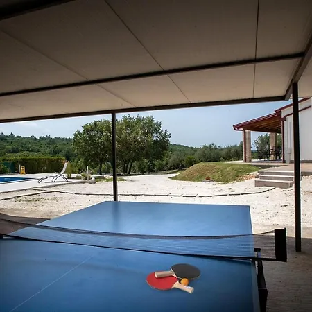 House Ivanka For 5 Persons With Pool Contry Side Of Rovinj Holiday home