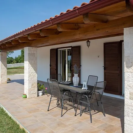 Holiday home House Ivanka For 5 Persons With Pool Contry Side Of Rovinj