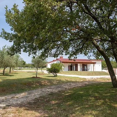 Holiday home House Ivanka For 5 Persons With Pool Contry Side Of Rovinj *